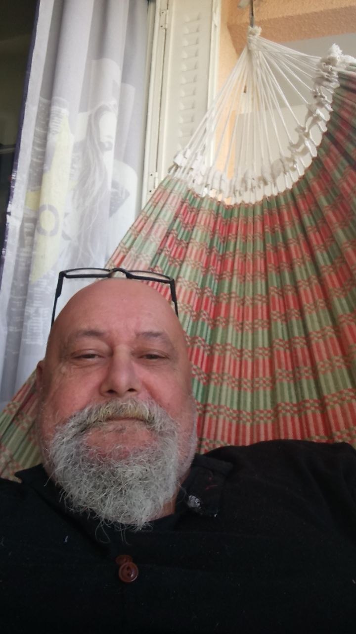 Charles - Saint-Savin - Vienne | Rencontre libertine